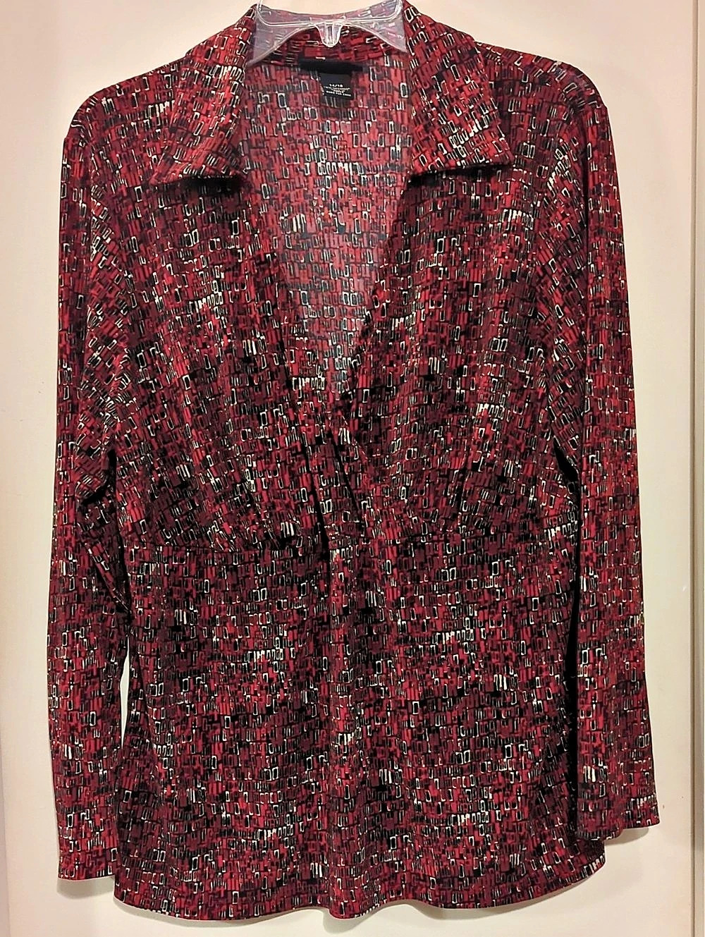 Lane Bryant Geometric Blouse in Red & Black Size 14/16 Deep Neckline